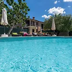 Pietra For 6 People Near Fazana With Sea View - Children Playground & Pet Friendly Vila
